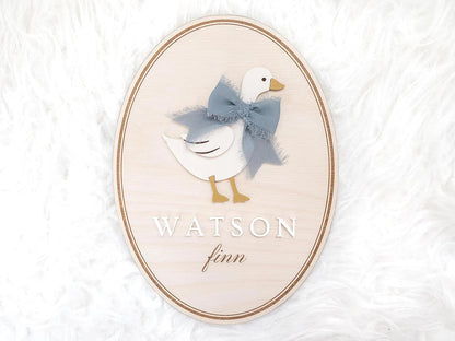 Personalized Goose Baby Name Sign – Custom Wooden Birth Announcement Plaque with Bow, Newborn Hospital Name Reveal Prop, Rustic Baby Nursery Decor, Handmade Gift for New Parents (BBW4)