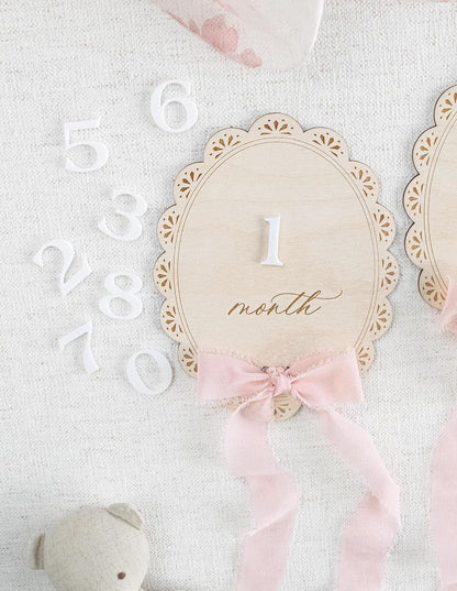 Personalized Baby Girl Monthly Milestone Cards – Wooden Name Announcement Plaque with Ribbon Bow, Newborn Photo Prop, Baby Gift Keepsake