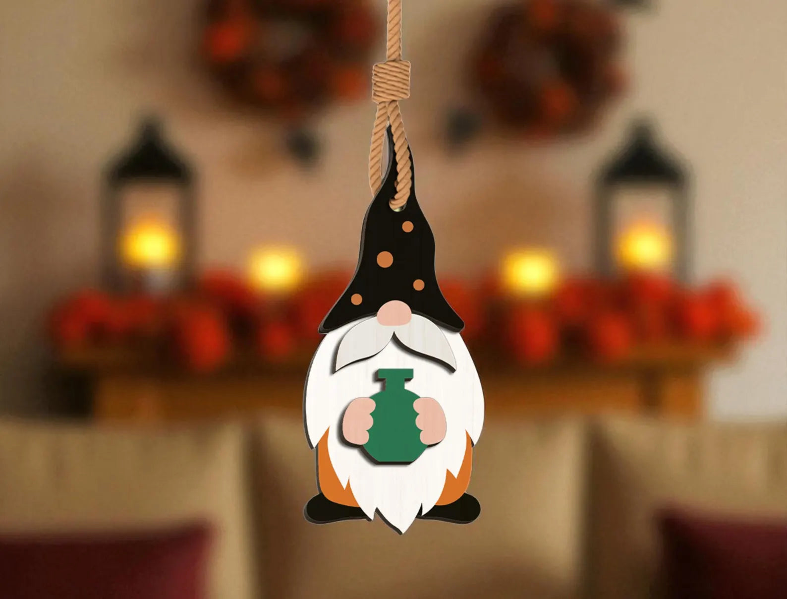 Halloween Wizard Gnome Wooden Ornament – Green Potion Hanging Decoration for Spooky & Cozy Fall Home Decoration